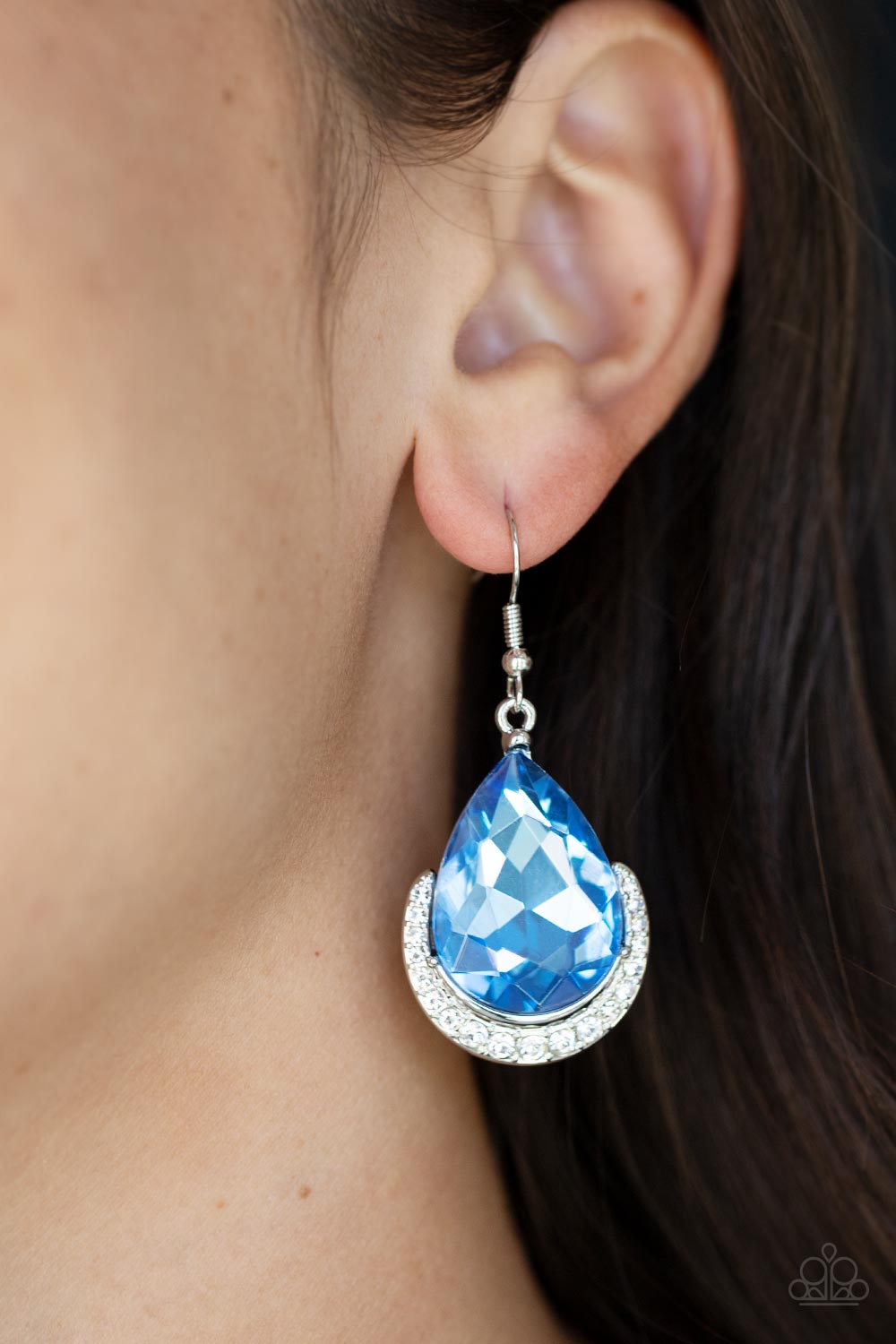 Mega Marvelous - blue - Paparazzi earrings