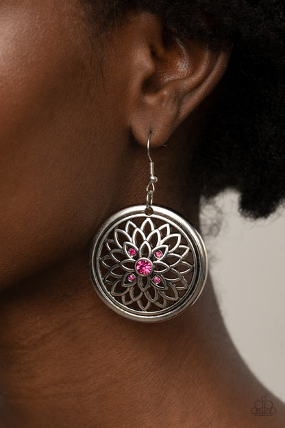 Mega Medallions - pink - Paparazzi earrings