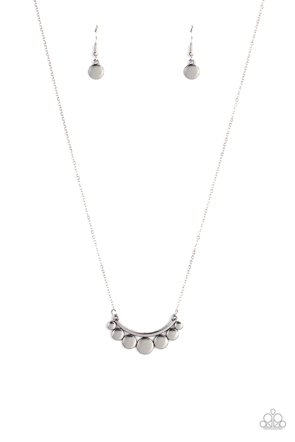 Melodic Metallics - silver - Paparazzi necklace