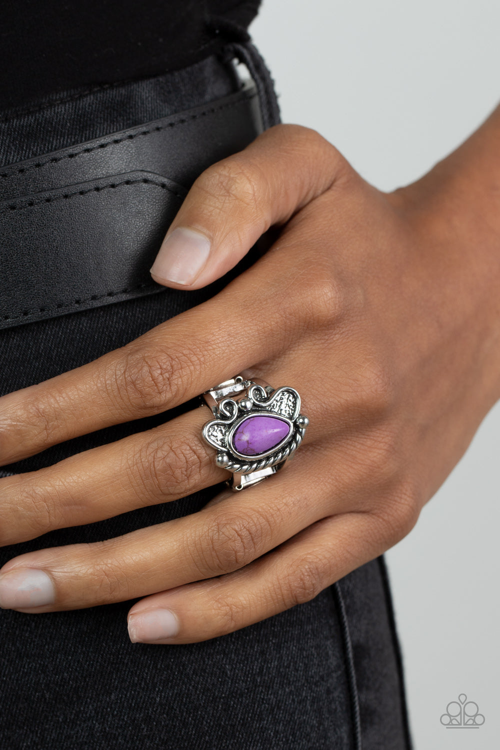 Mesa Meditation - purple - Paparazzi ring