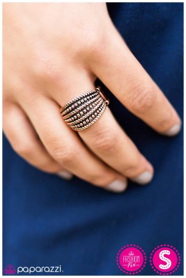 Metal Mantra - Paparazzi ring