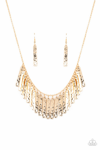Metallic Muse - gold - Paparazzi necklace