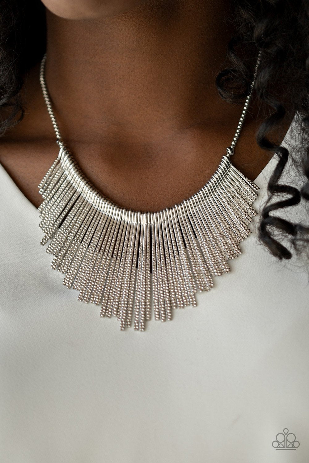 Metallic Mane-silver-Paparazzi necklace