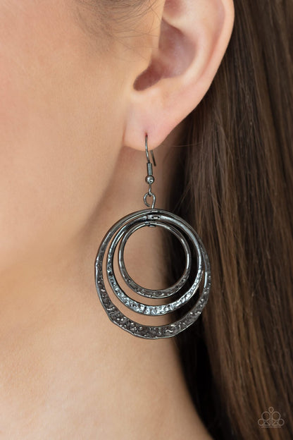 Metallic Ruffle-black-Paparazzi earrings