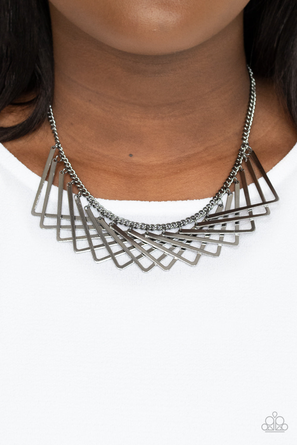 Metro Mirage - black - Paparazzi necklace