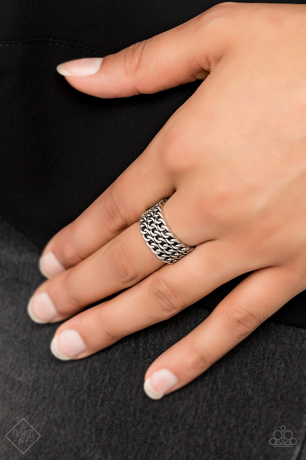 Metro Maker-silver-Paparazzi ring