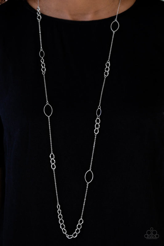 Metro Minimalist - silver - Paparazzi necklace
