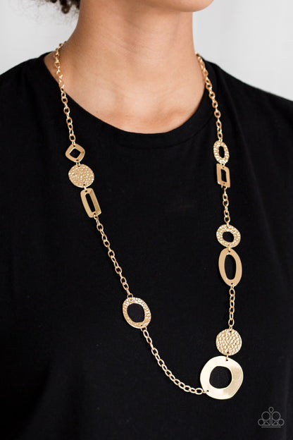 Metro Scene - gold - Paparazzi necklace