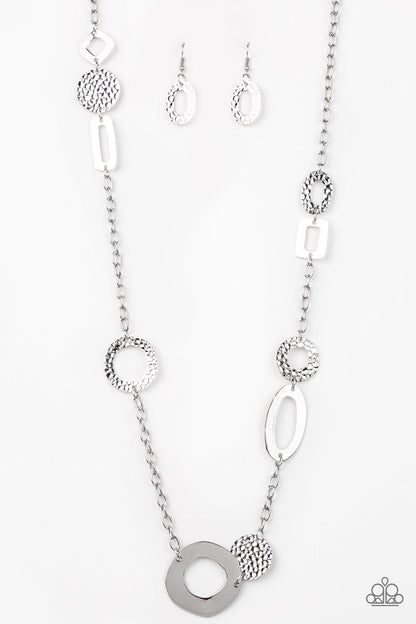 Metro Scene - silver - Paparazzi necklace