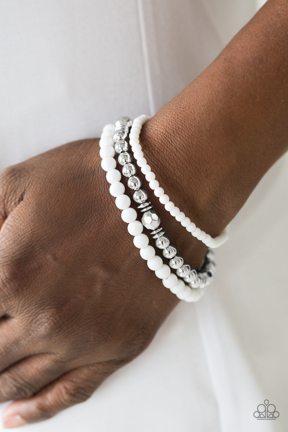 Midsummer Marvel - white - Paparazzi bracelet