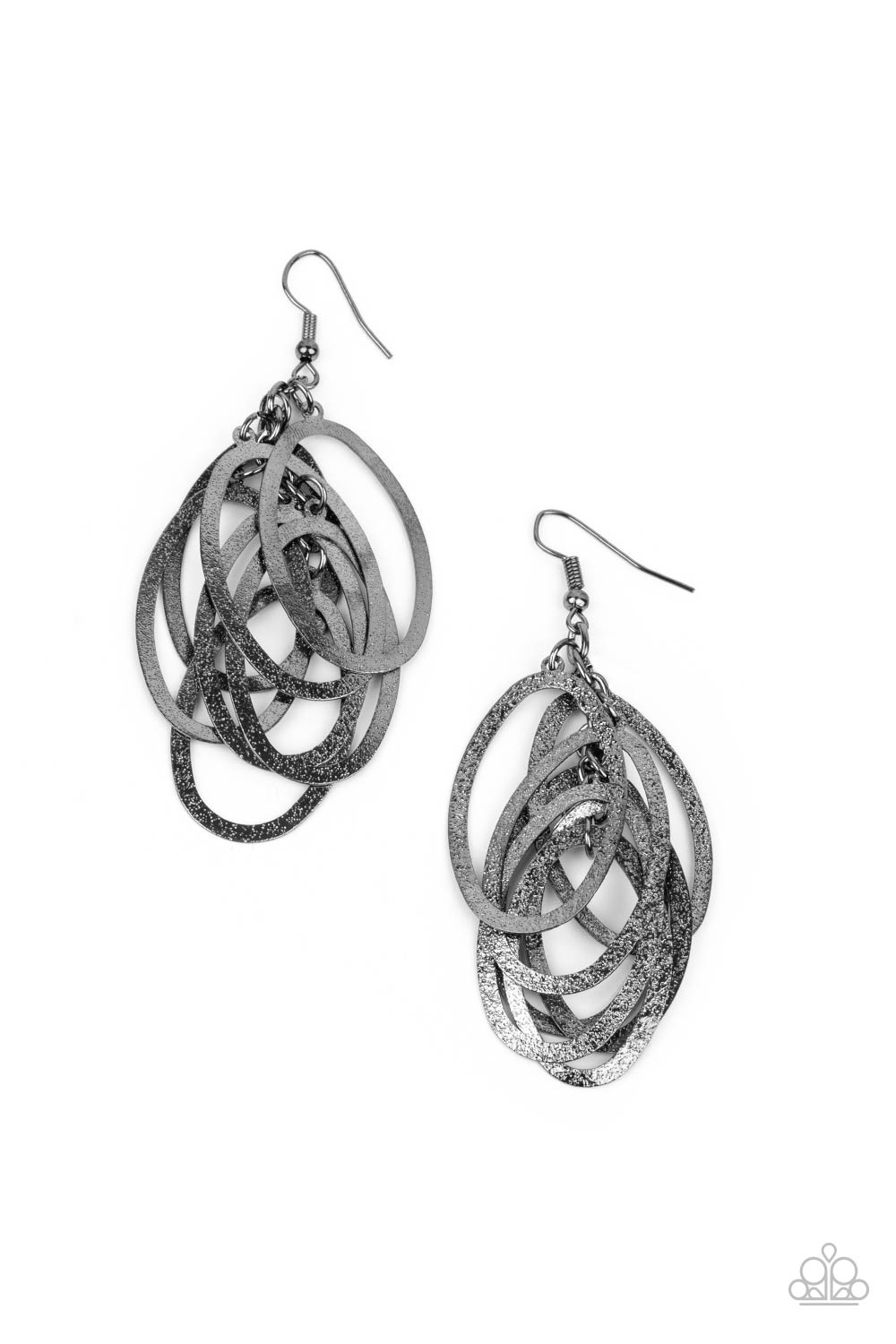 Mind OVAL Matter - black - Paparazzi earrings