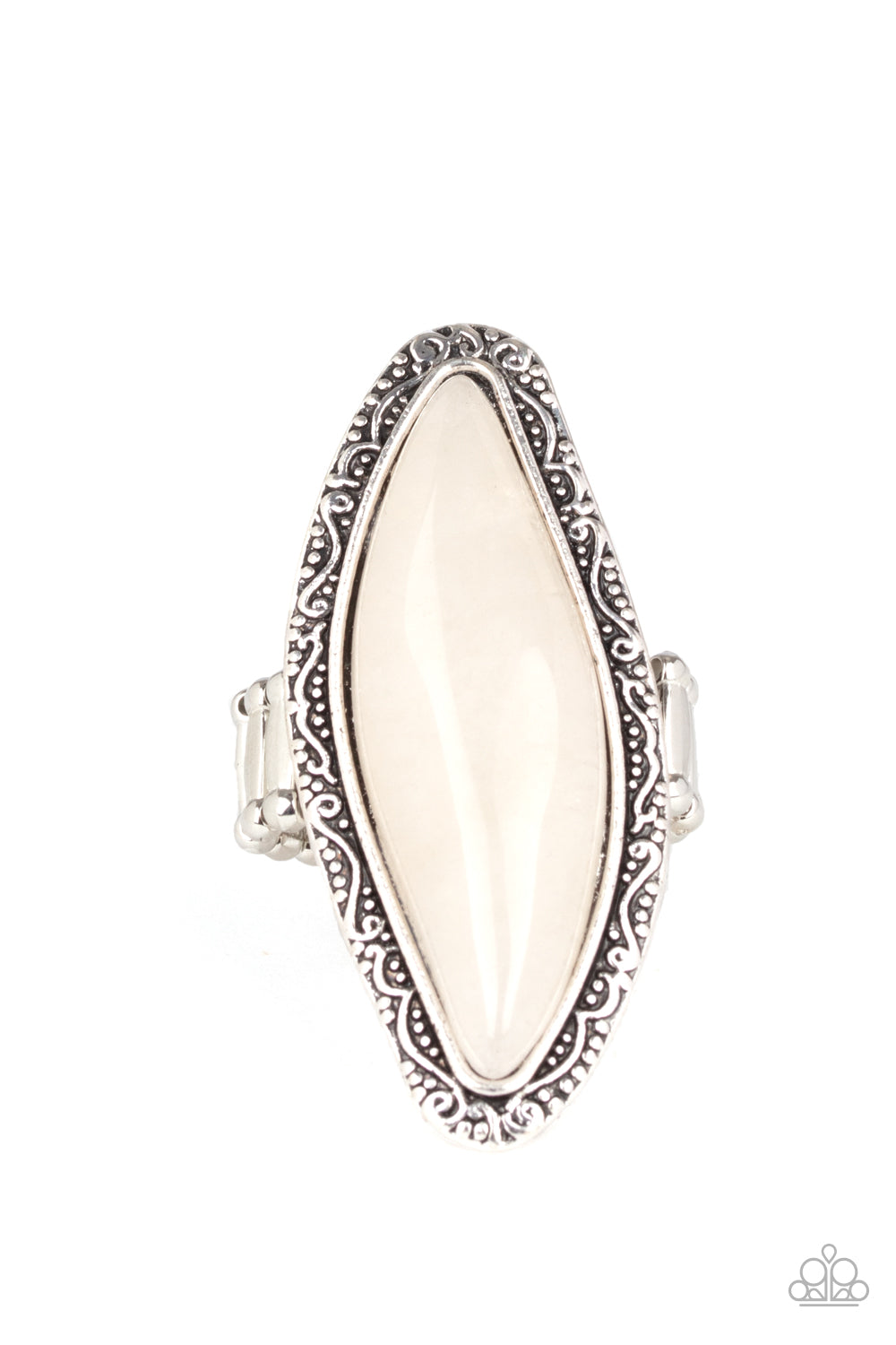 Mineral Mine - white - Paparazzi ring