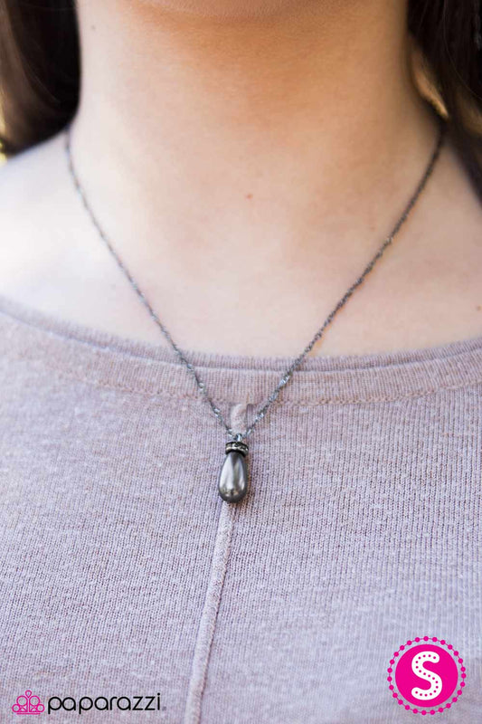 Modern Etiquette - Black - Paparazzi necklace