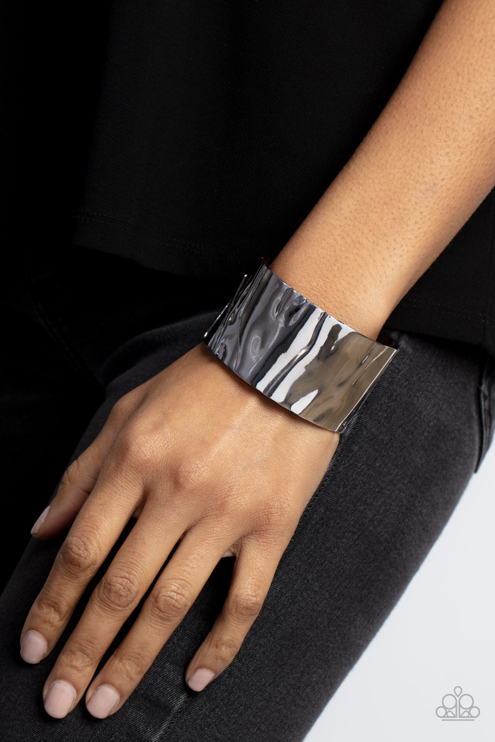 Modern Metallurgy - black - Paparazzi bracelet