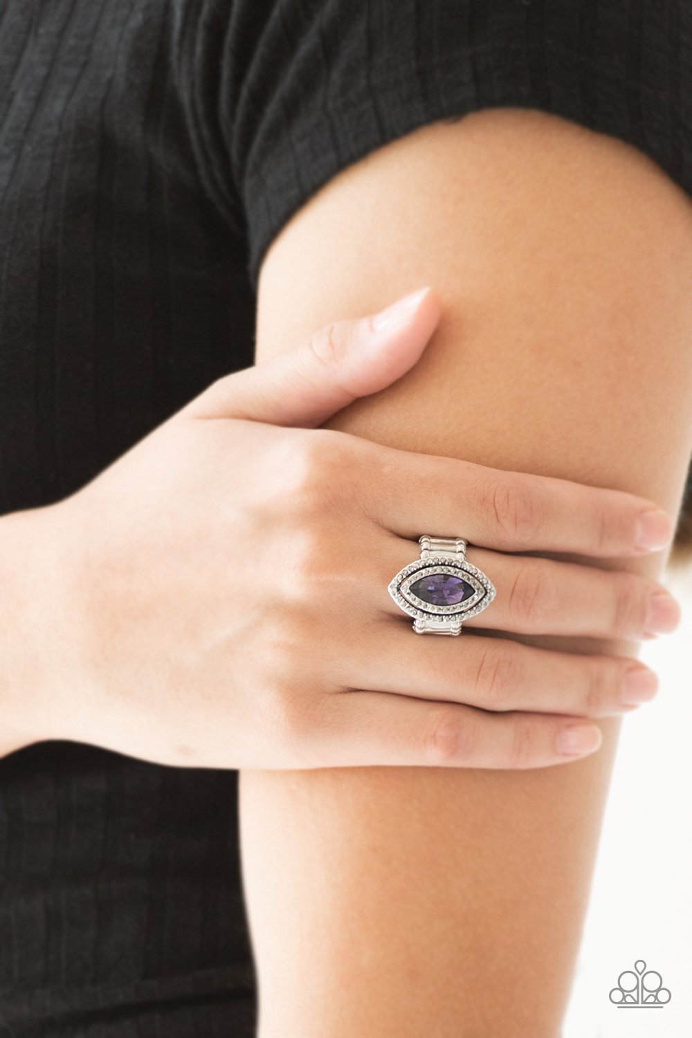 Modern Millionaire - purple - Paparazzi ring