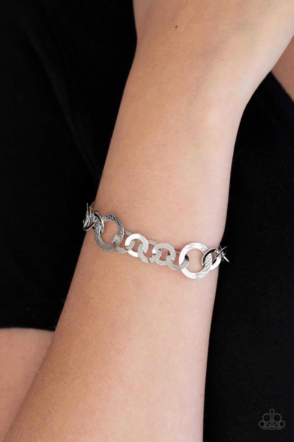 Modern Movement-silver-Paparazzi bracelet