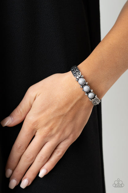 Mojave Glyphs - silver - Paparazzi bracelet