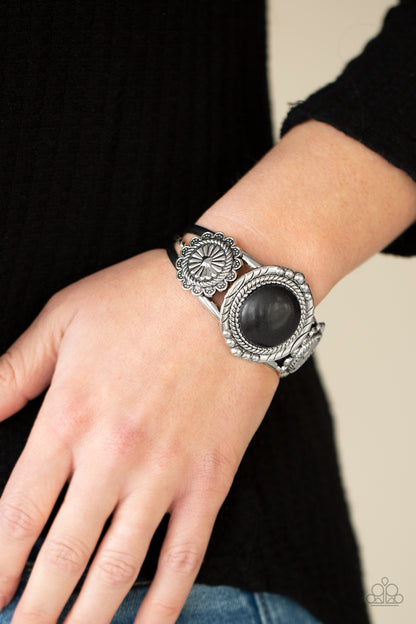 Mojave Motif - black - Paparazzi bracelet