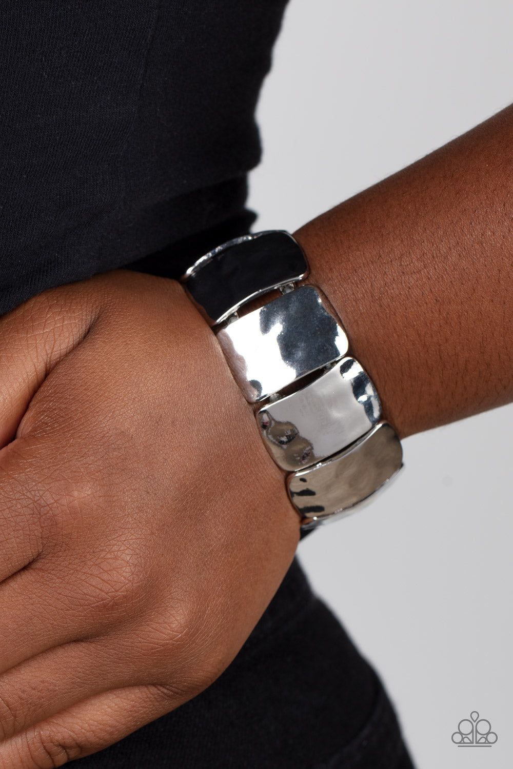 Molten Maverick - silver - Paparazzi bracelet