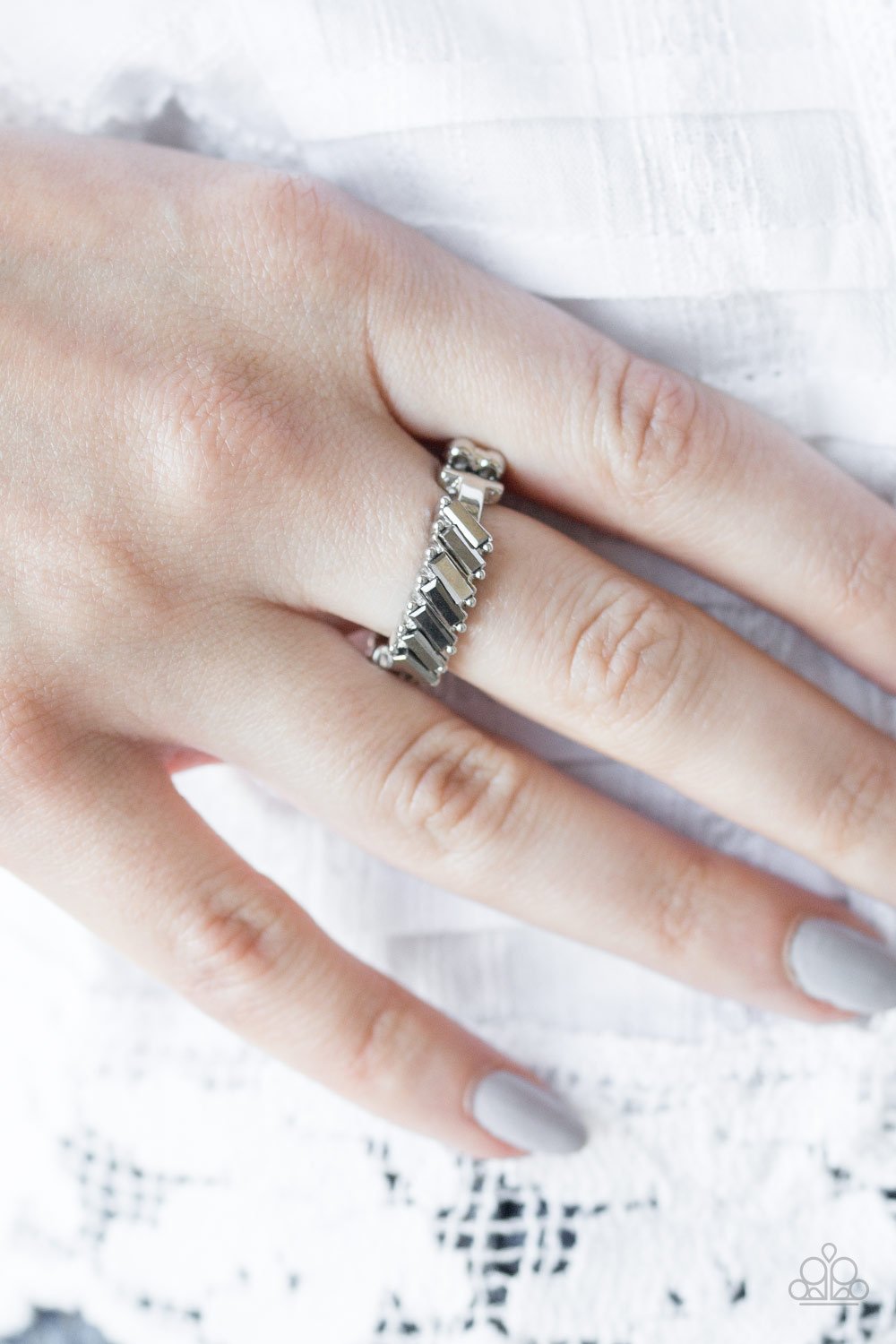 Money Hungry-silver-Paparazzi ring