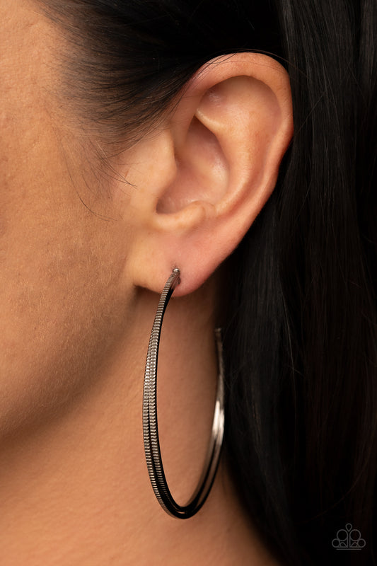 Monochromatic Curves - black - Paparazzi earrings