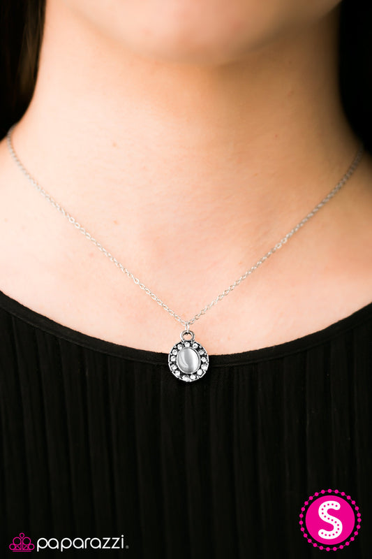 Moon Garden - White - Paparazzi necklace