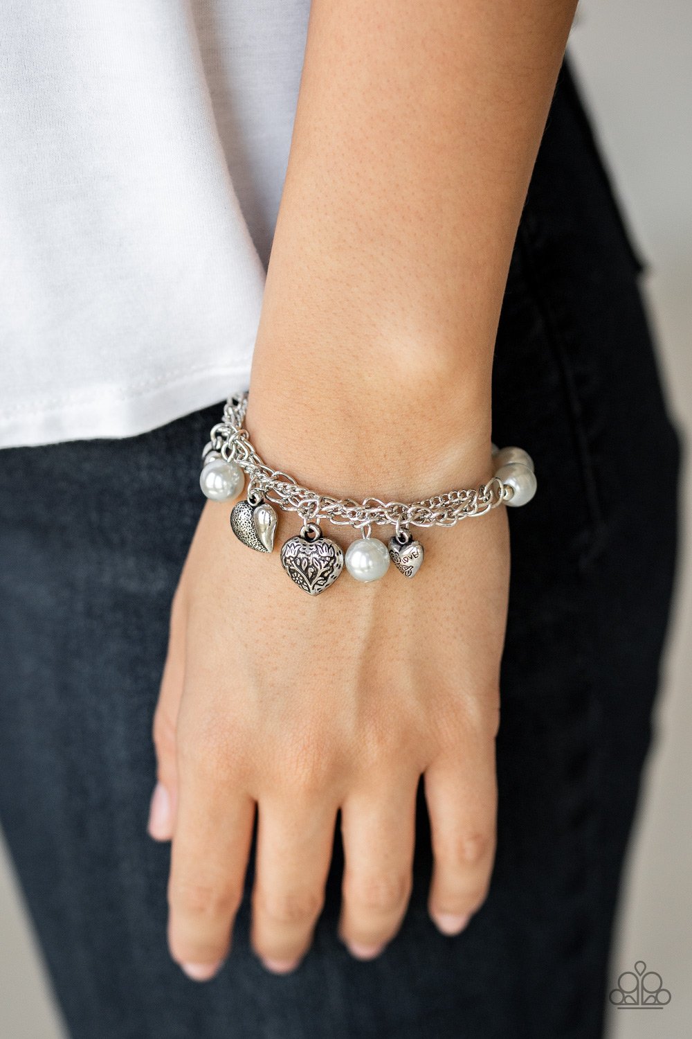 More Amour-silver-Paparazzi bracelet