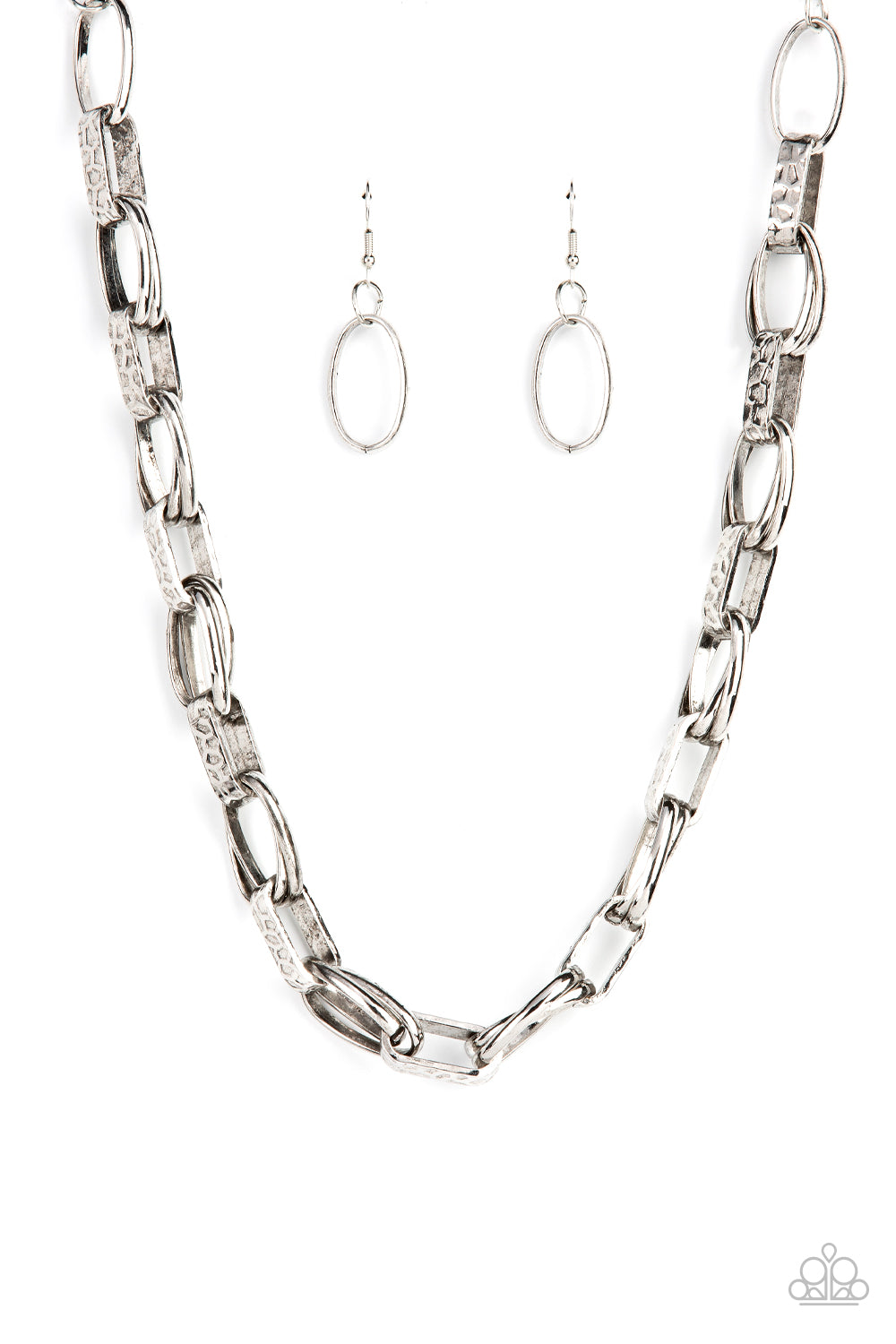 Motley In Motion - silver - Paparazzi necklace