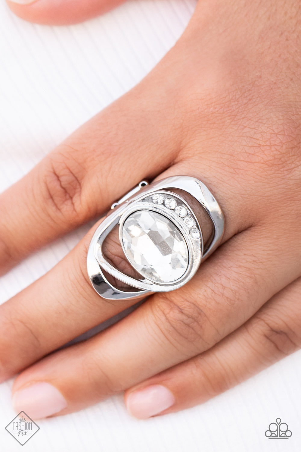 Mountain View Meadow - white - Paparazzi ring
