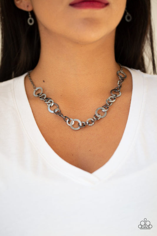 Move It On Over-black-Paparazzi necklace
