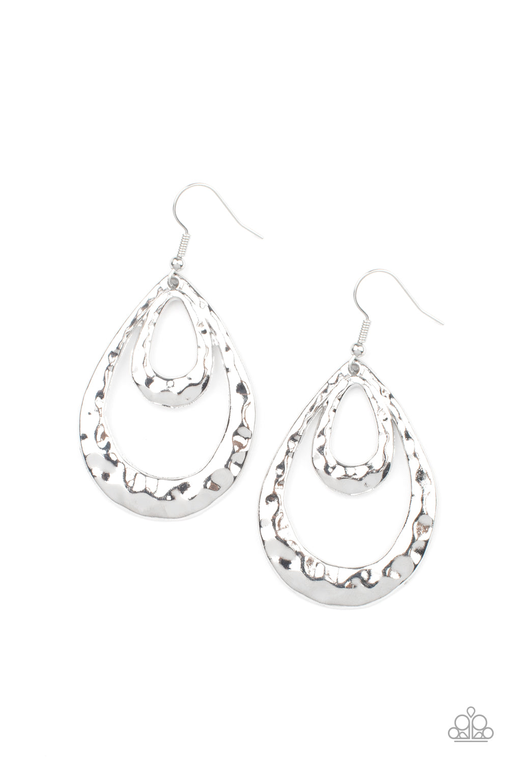 Museum Muse - silver - Paparazzi earrings