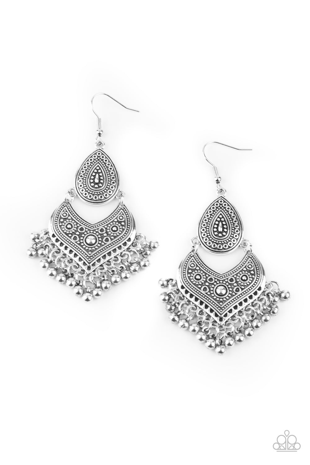 Music To My Ears - silver - Paparazzi earrings