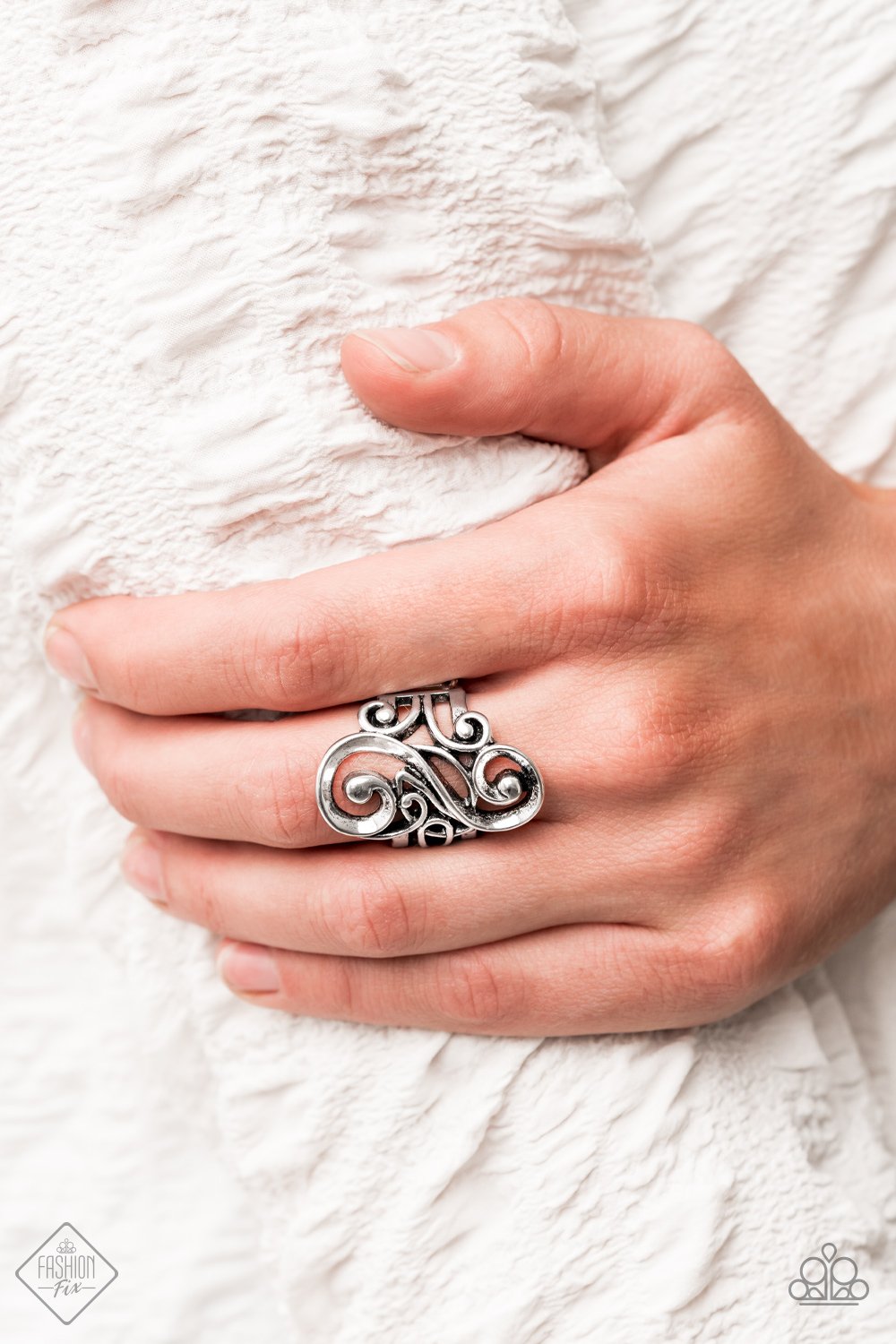 Musical Motif-silver-Paparazzi ring
