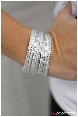 Name Your Price -white - Paparazzi bracelet