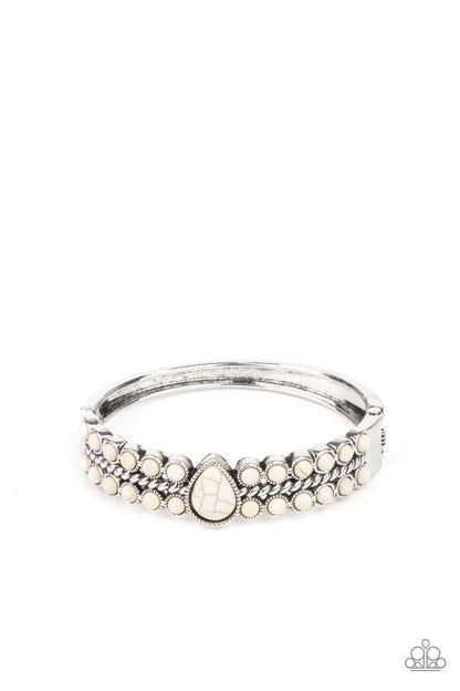Nature Resort - white - Paparazzi bracelet