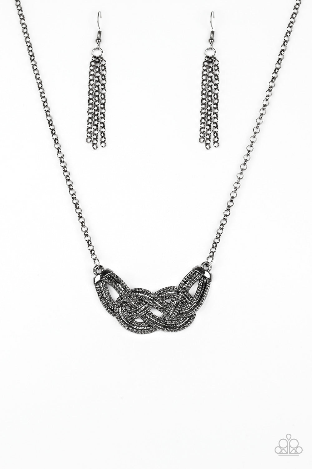 Nautically Naples - black - Paparazzi necklace