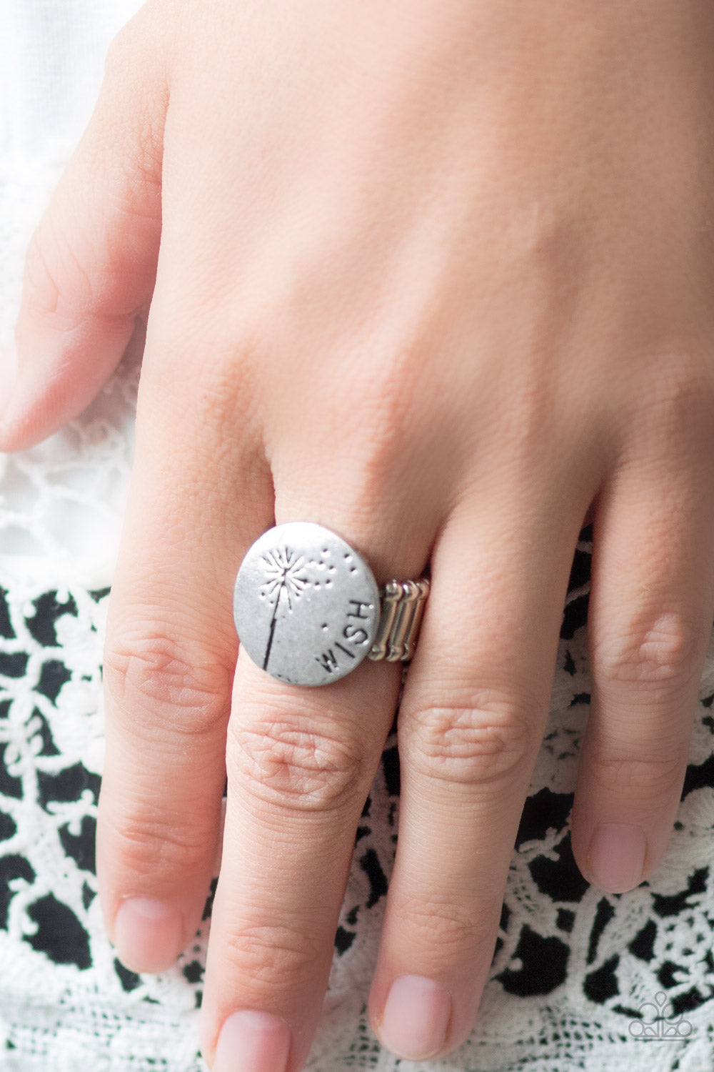 Never Stop Wishing - silver - Paparazzi ring