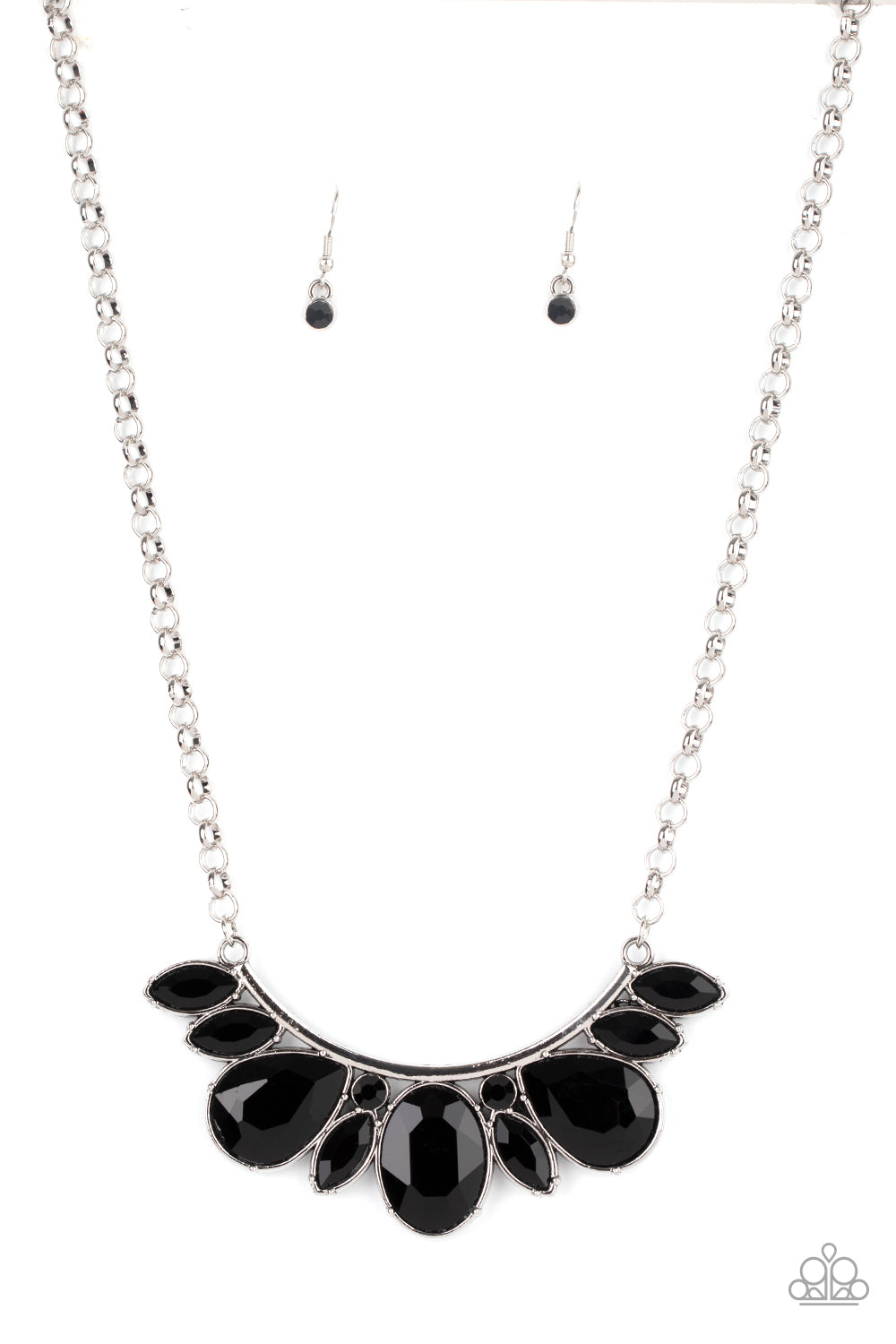 Never SLAY Never - black - Paparazzi necklace