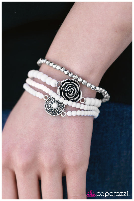 New Beginnings - white - Paparazzi bracelet