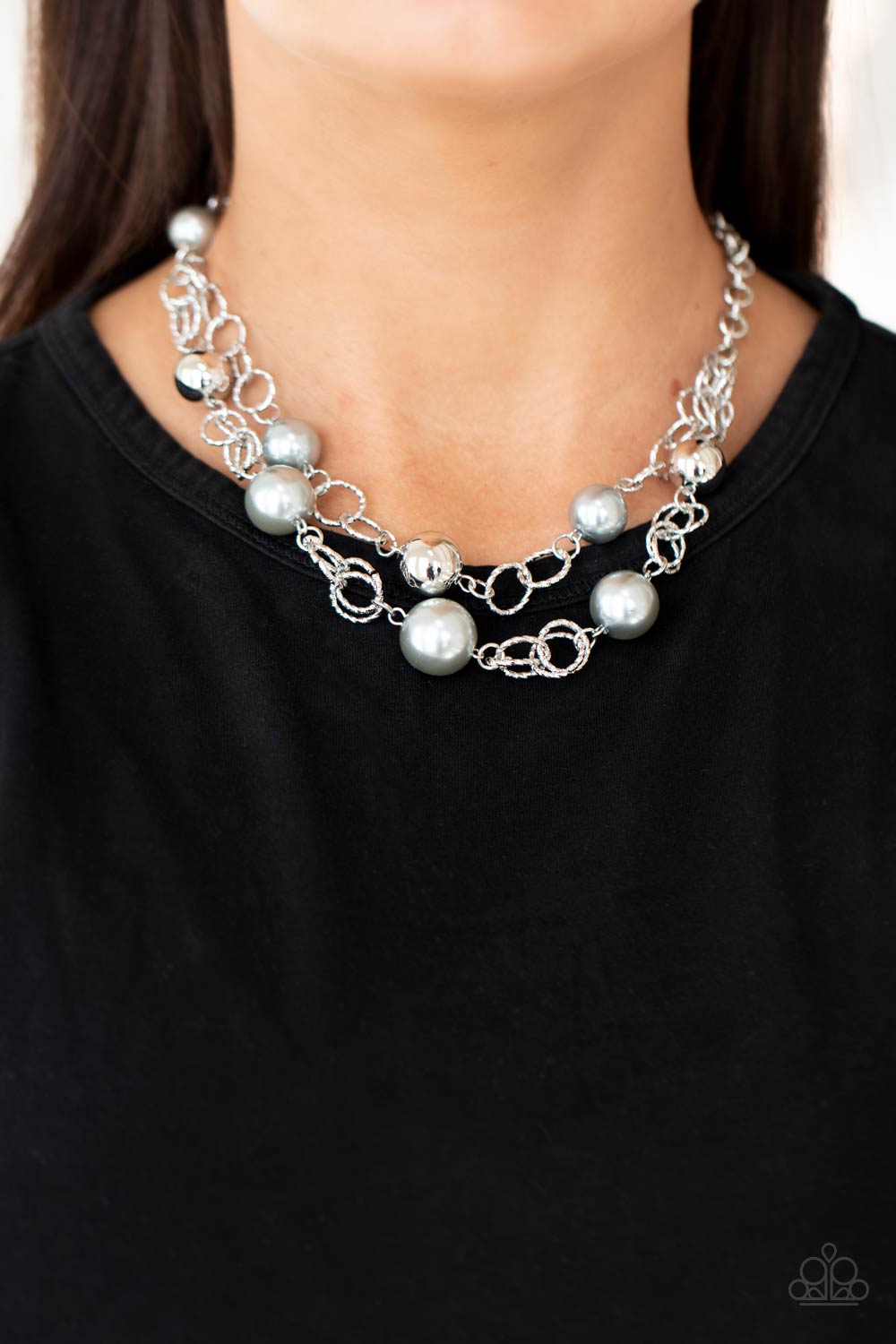 New Age Knockout - silver - Paparazzi necklace