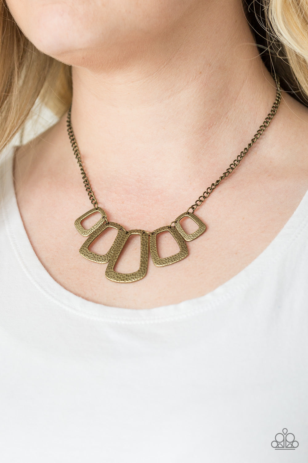 Nice Framework - brass - Paparazzi necklace