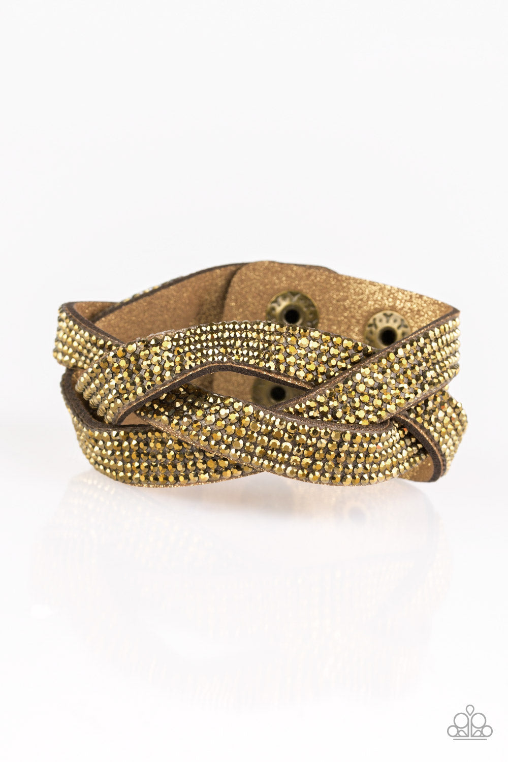 Nice Girls Finish Last - brass - Paparazzi bracelet