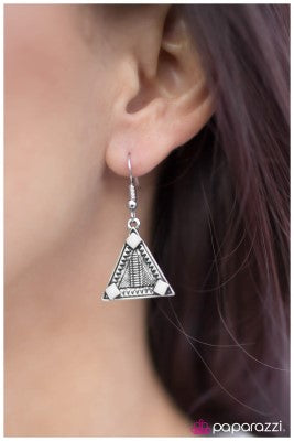 Nights Over Egypt - Paparazzi earrings