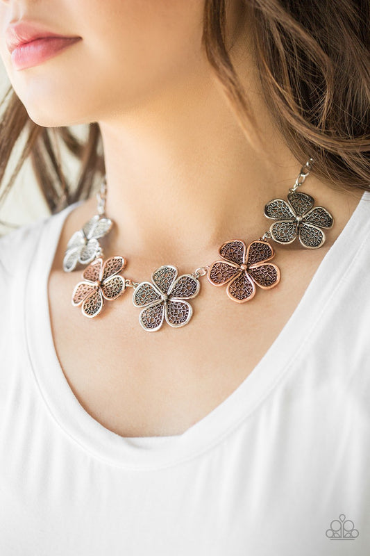 No Common Daisy - multi - Paparazzi necklace