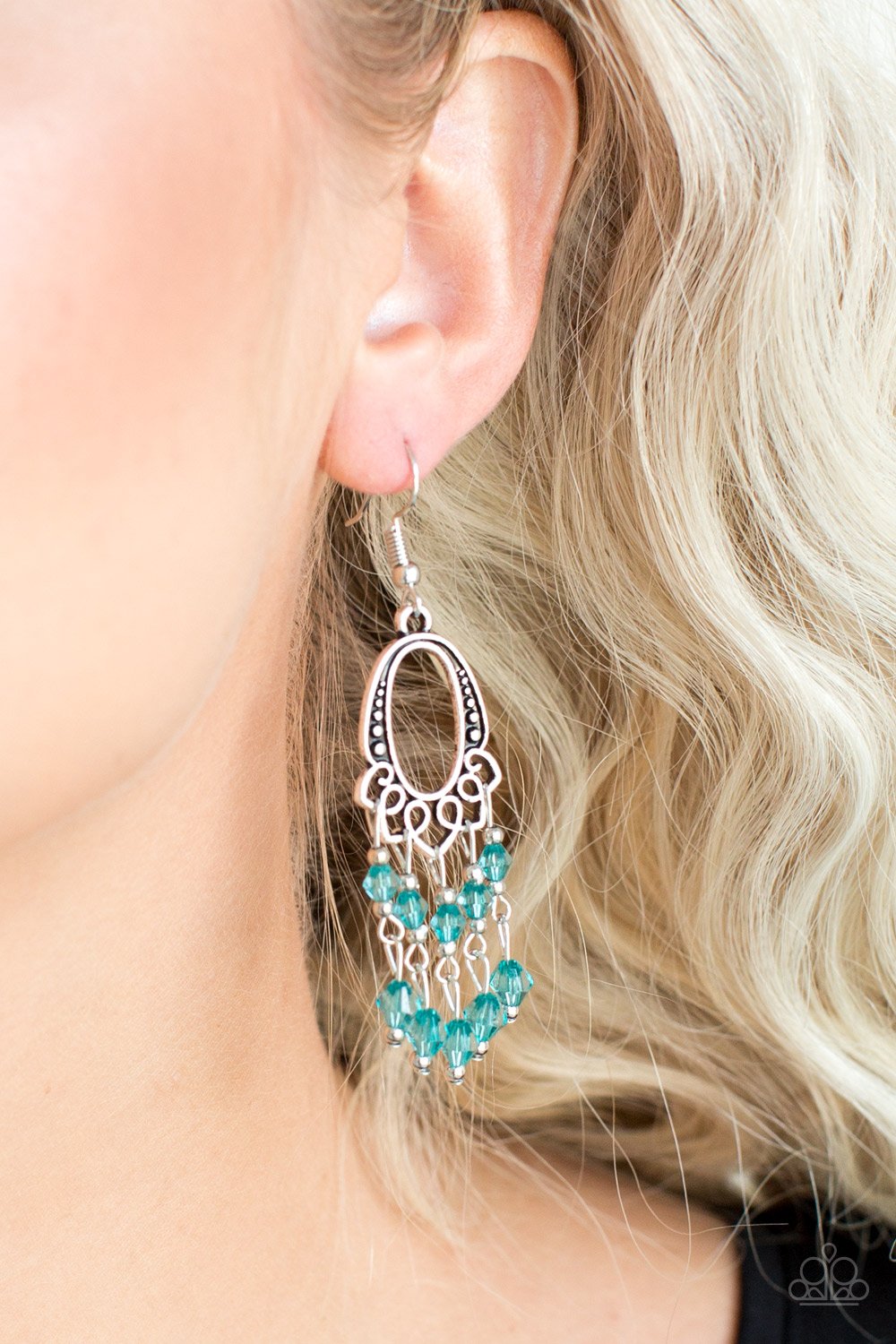 Not the Only Fist in the Sea - green - Paparazzi earrings