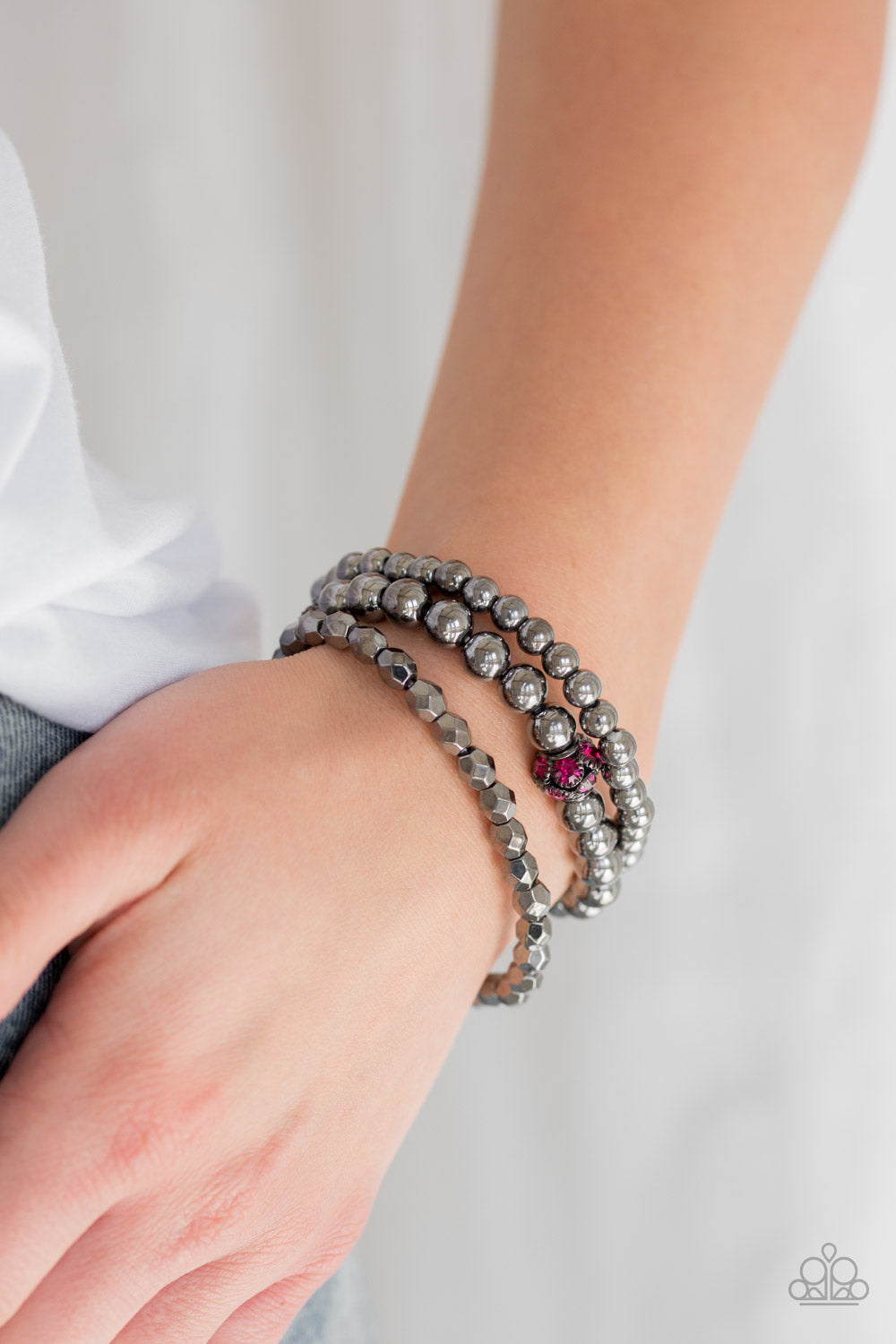 Noticeably Noir - pink - Paparazzi bracelet