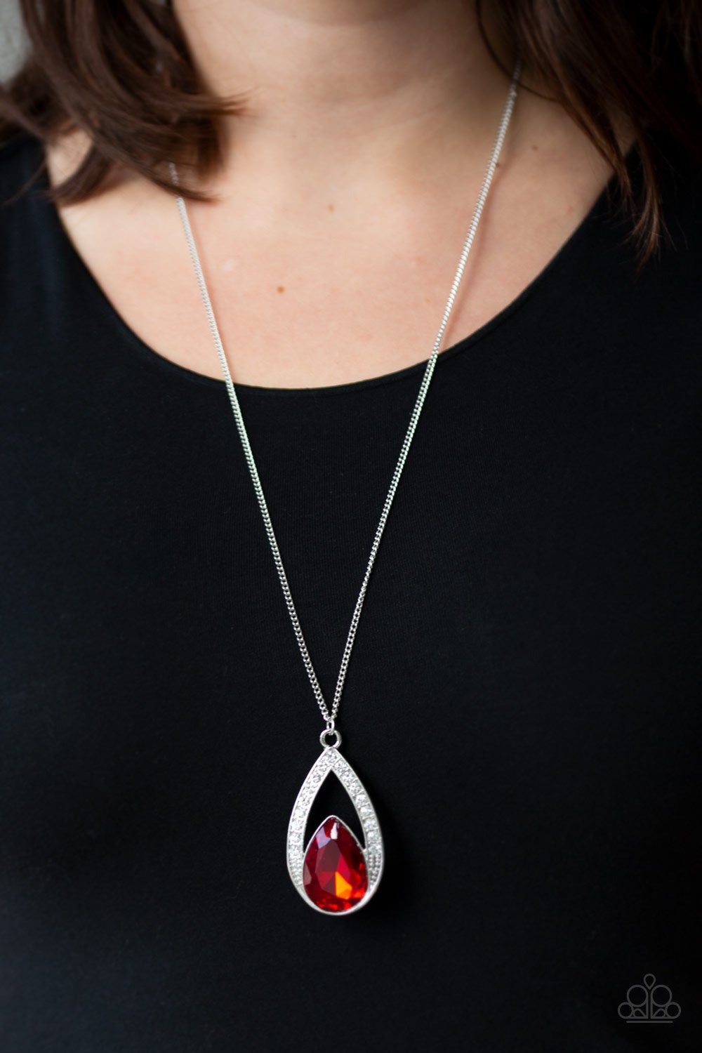Notorious Noble - red - Paparazzi necklace