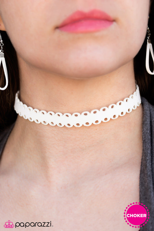 Now Trending - Paparazzi choker necklace
