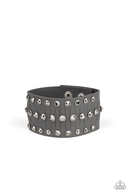 Now Taking The Stage - dark silver - Paparazzi bracelet