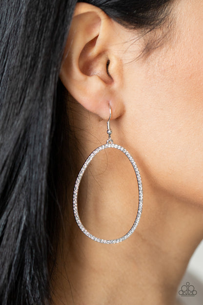 OVAL-ruled! - white - Paparazzi earrings